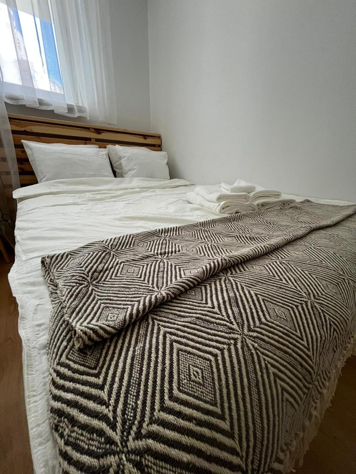 Apartament Mila - Muzeum Polin Appartement Warschau Buitenkant foto
